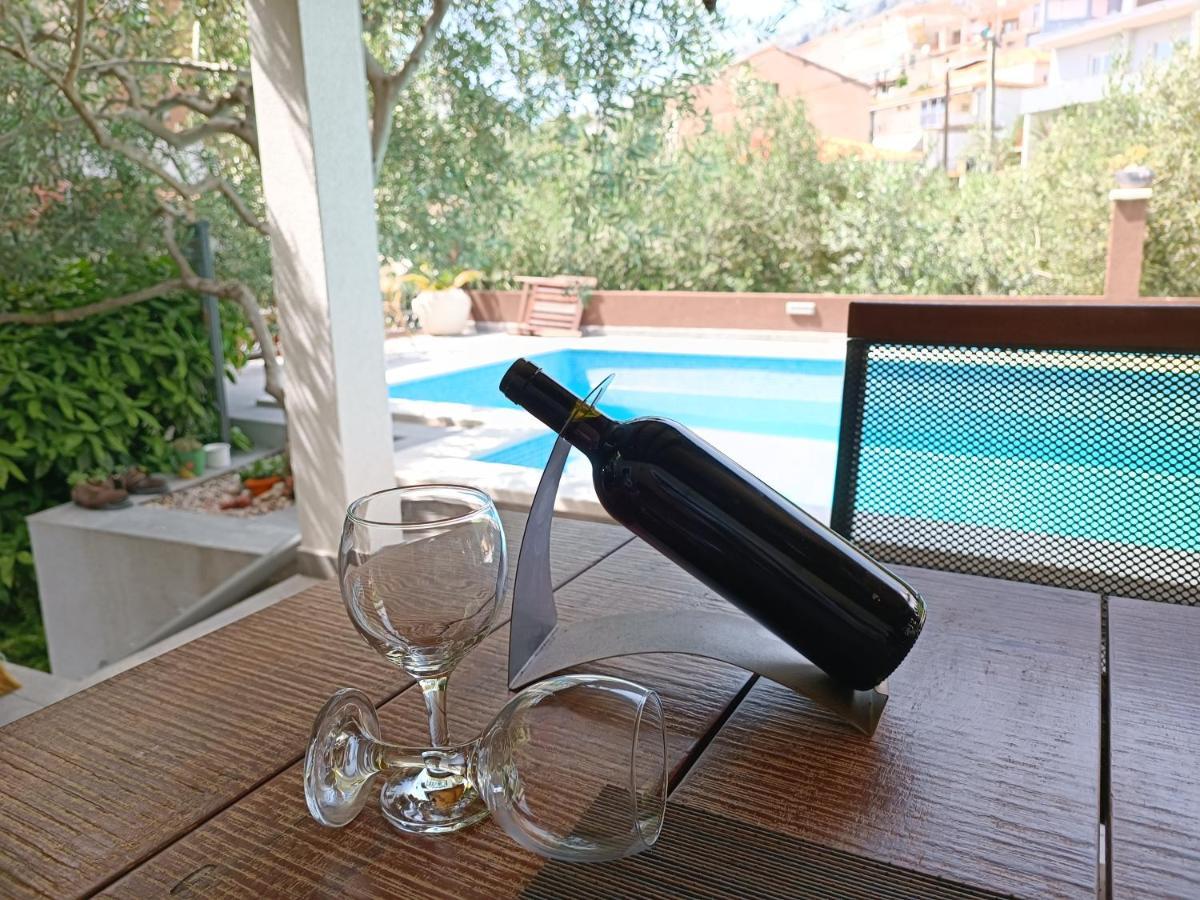 Villa Vlade- From The Heated Pool To The Beach In 1 Minute Есенице Экстерьер фото