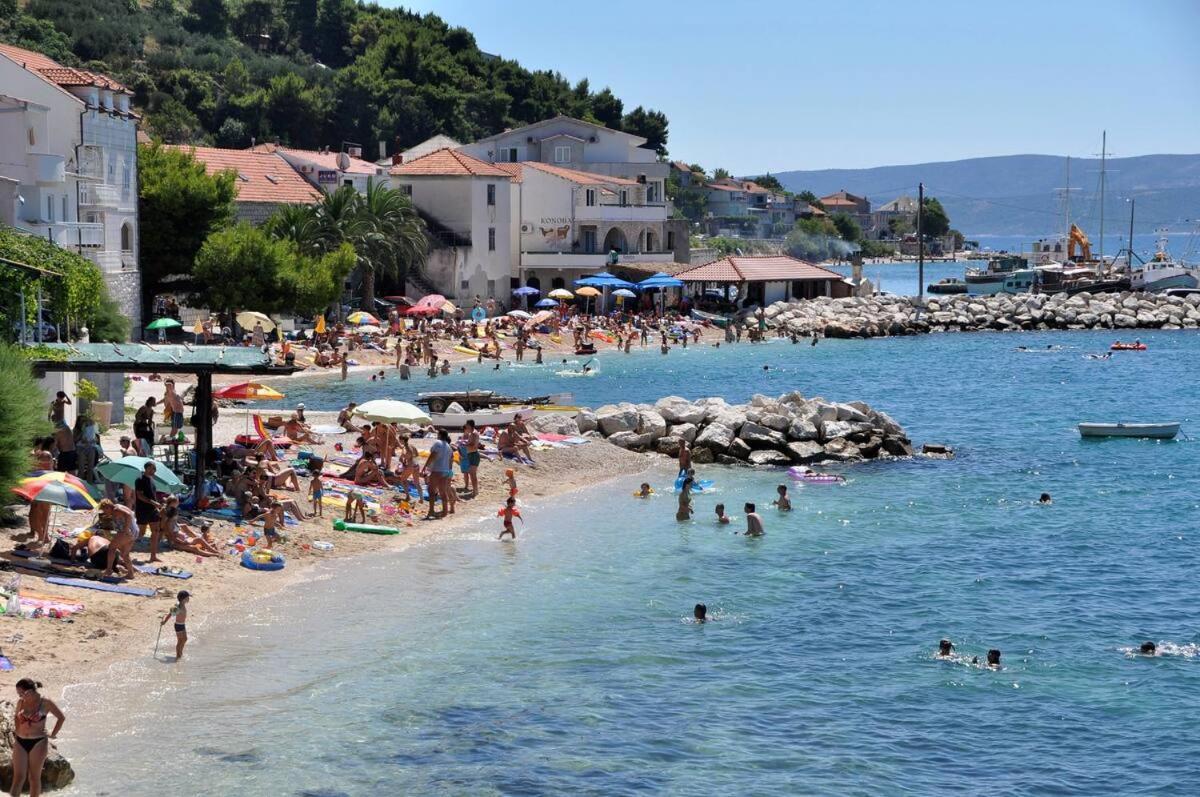 Villa Vlade- From The Heated Pool To The Beach In 1 Minute Есенице Экстерьер фото